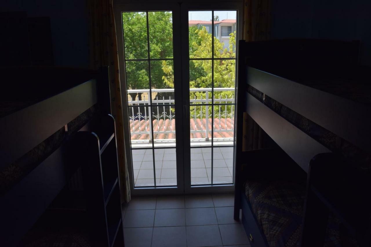 Villa Close To The Beach Ormos Panagias Exterior foto
